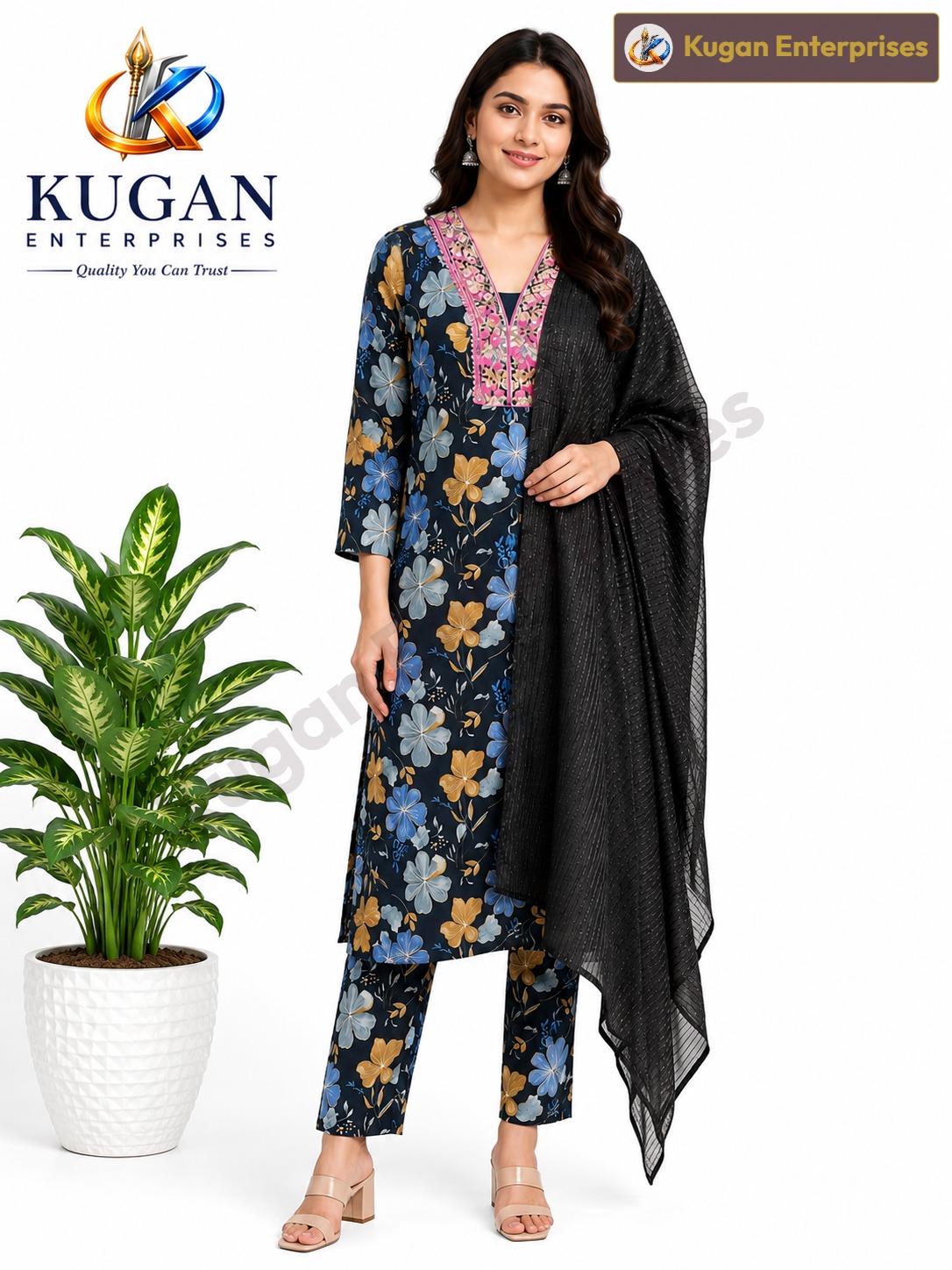 Women's Black Floral Printed Kurta Set with Printed Pants & Black Embroidery Sequence Dupatta
